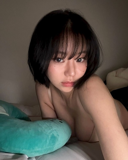 대충찍어도 화보네