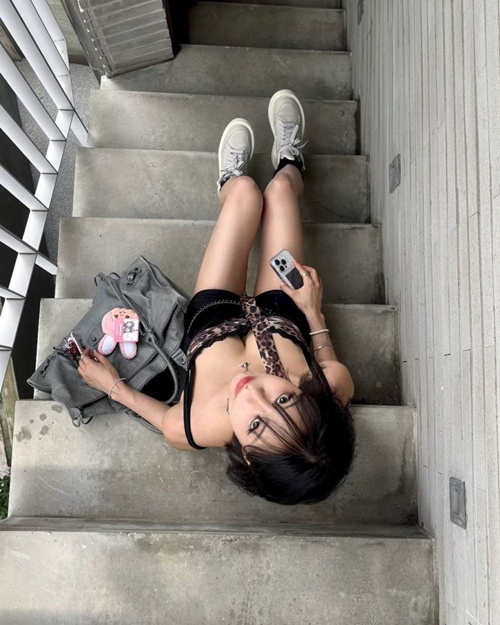 대충찍어도 화보네