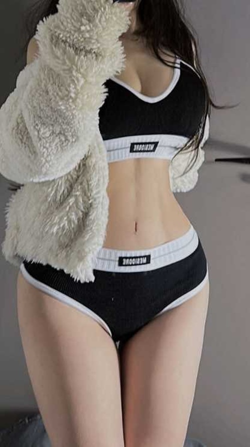 셀카좀 찍어보신 여인