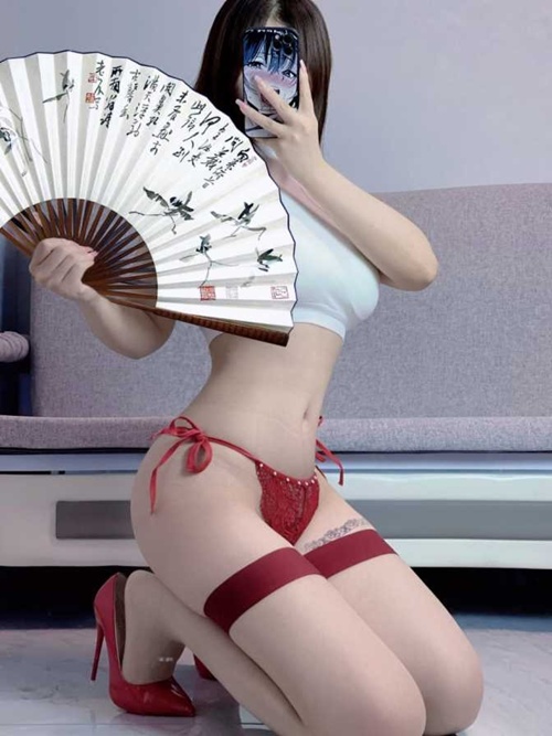 셀카좀 찍어보신 여인