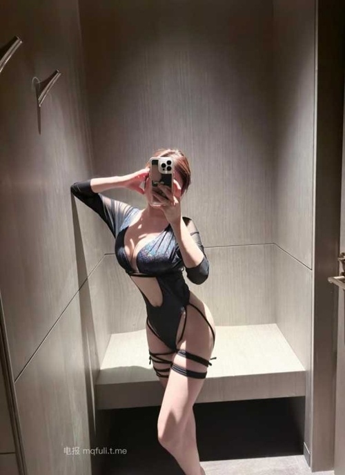 엄격하게 감사한다